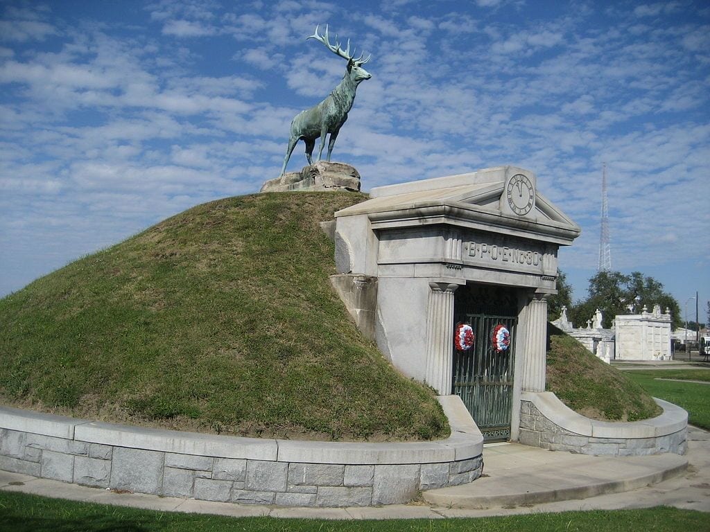 Elk Statue on Tomb in Greenwood Cemetery